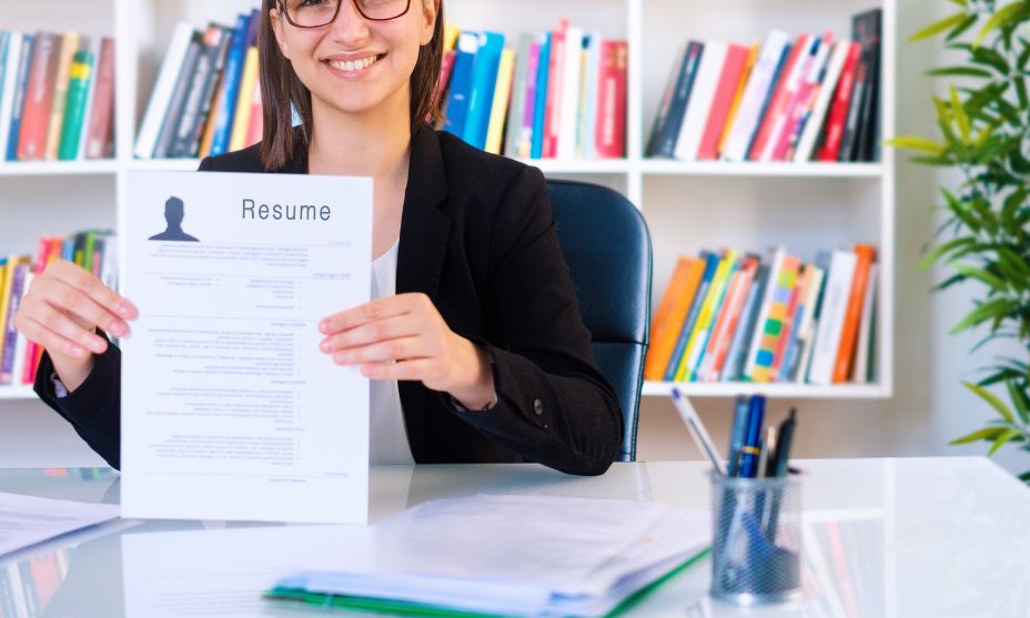 Additional Tips to Write a Resume for Travel Agent Jobs