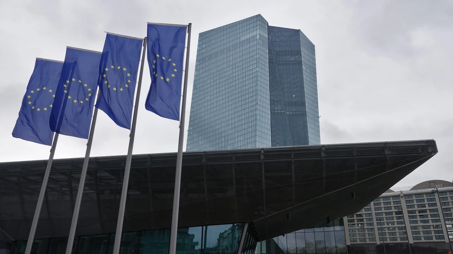 Eurozone Economic Activity Weakens, ECB Cuts Rates Again