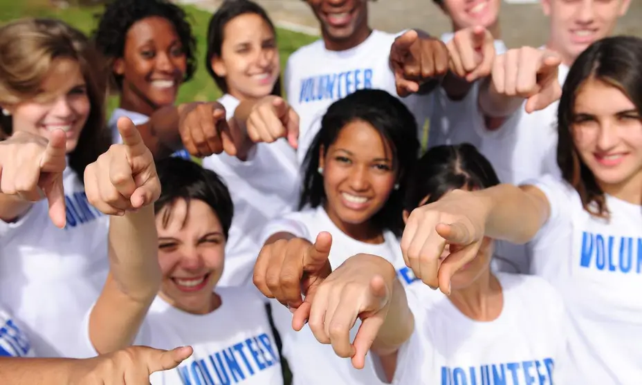 Do Volunteer and Get a Purpose to Live | Image Emaze