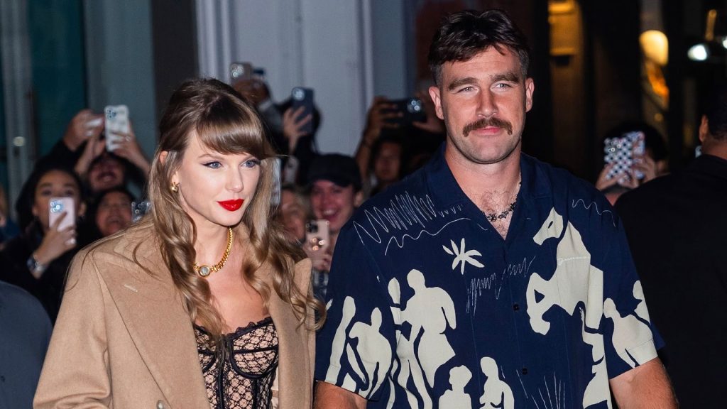 Image showing taylor swift and  Travis Kelce screenshot by stuffablog