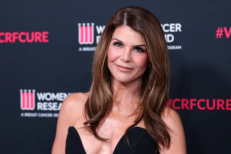 Lori Loughlin with New Bob and Bangs Haircut at LACMA with Dauther Olivia Jade